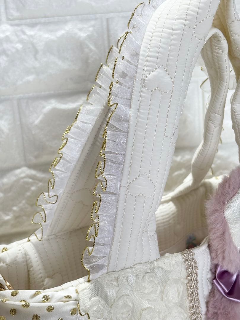 ゆ*ら様 コヤンイサムチョン　ハンドメイド　ギャザーバッグ白　ルミちゃん　ピンク