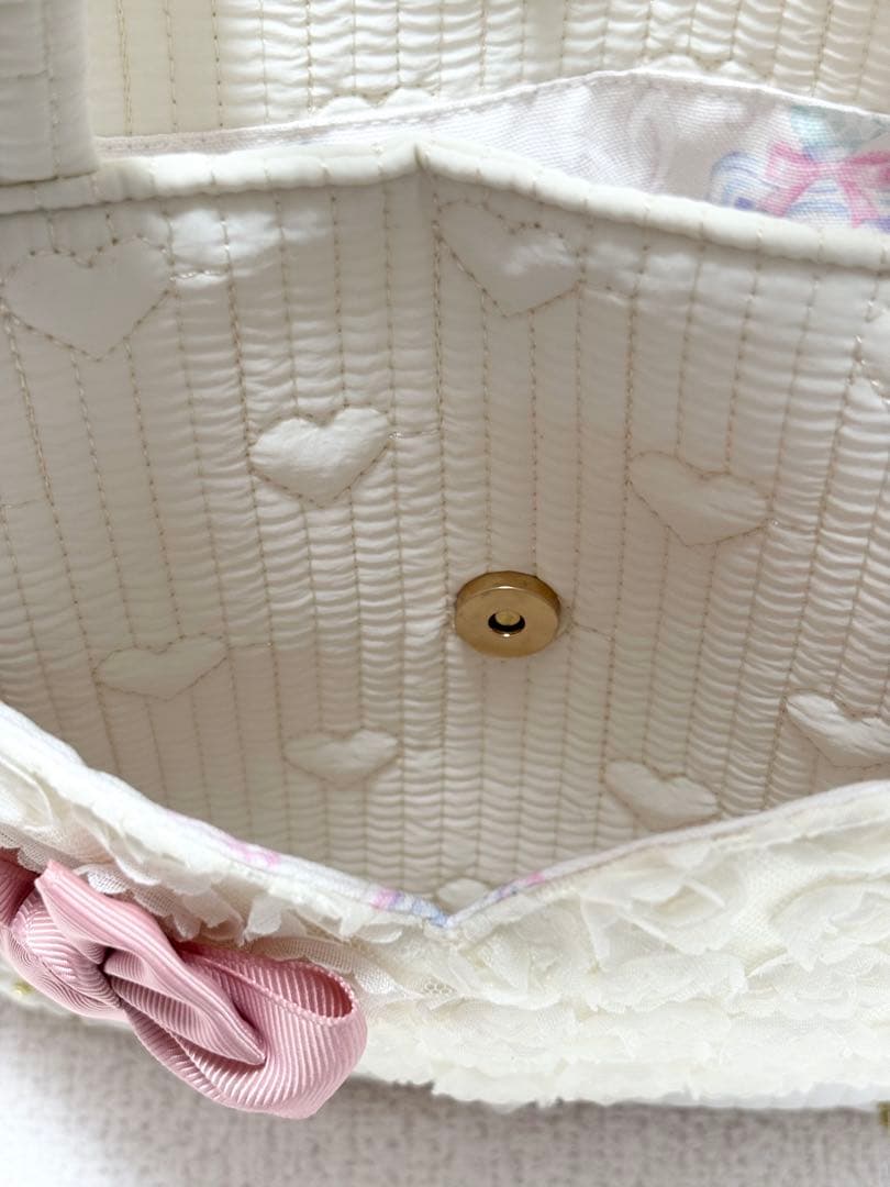 ゆ*ら様 コヤンイサムチョン　ハンドメイド　ギャザーバッグ白　ルミちゃん　ピンク