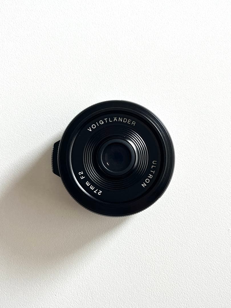 【美品】フォトグレンダー ULTRON 27mmF2 X-mount ブラック