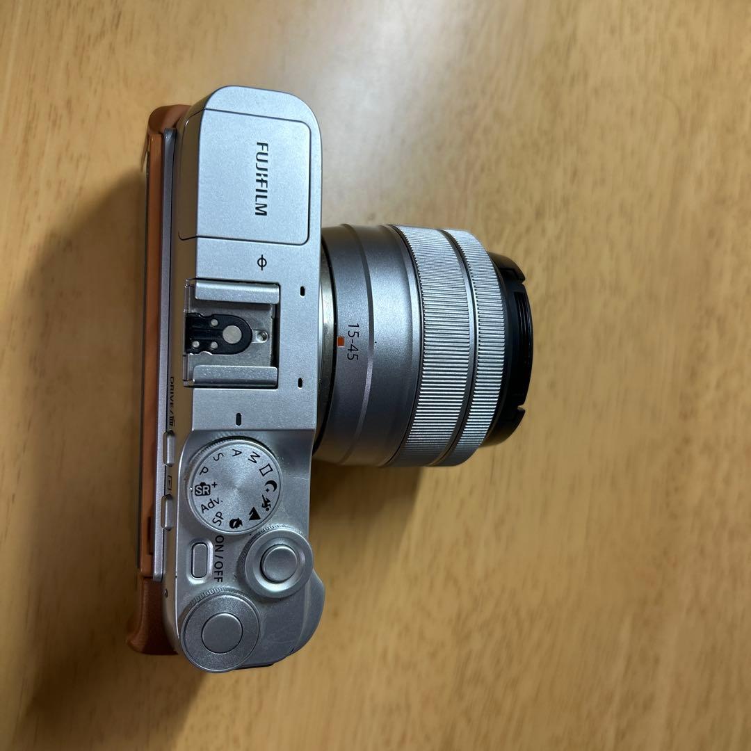 FUJIFILM x-A7 レンズキット