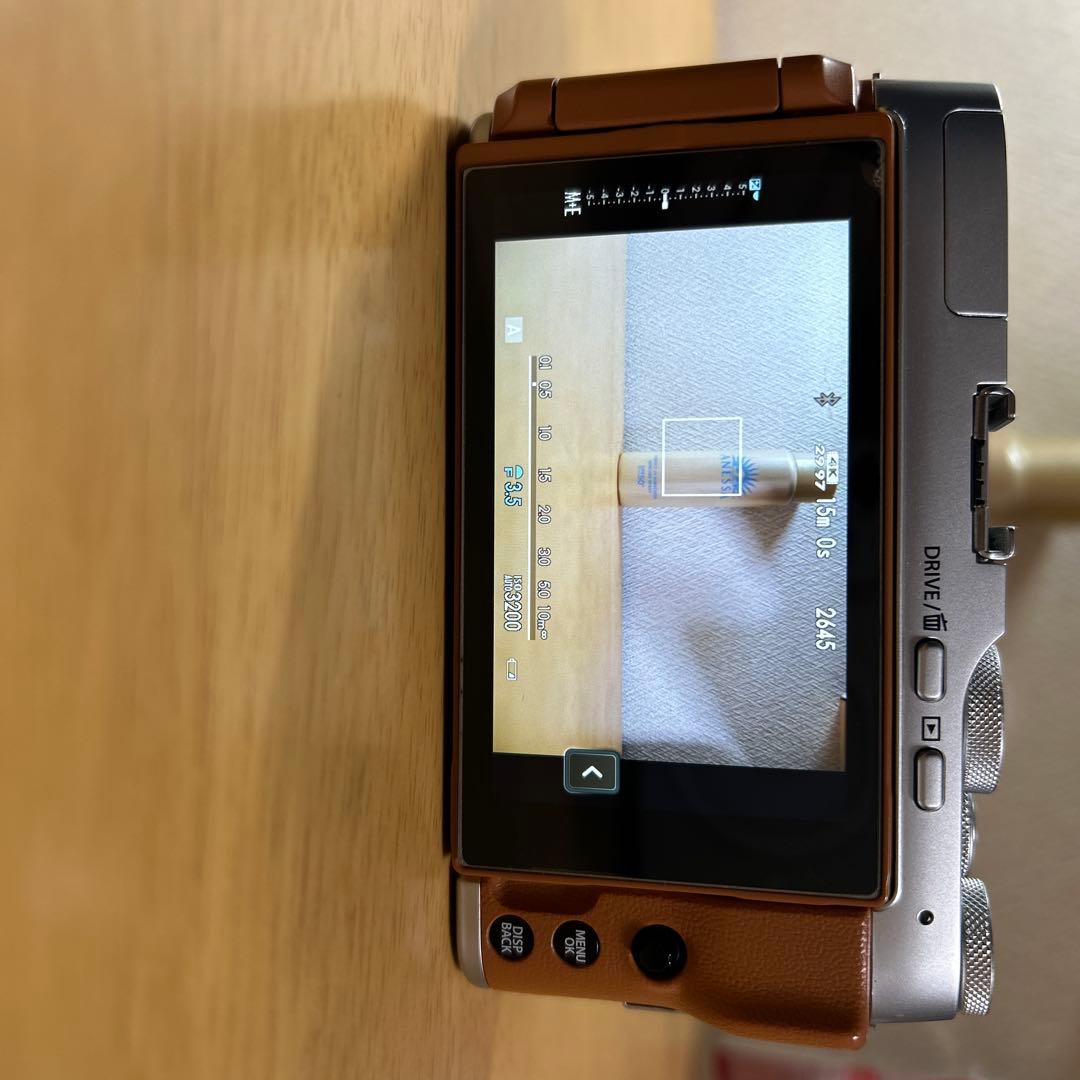 FUJIFILM x-A7 レンズキット