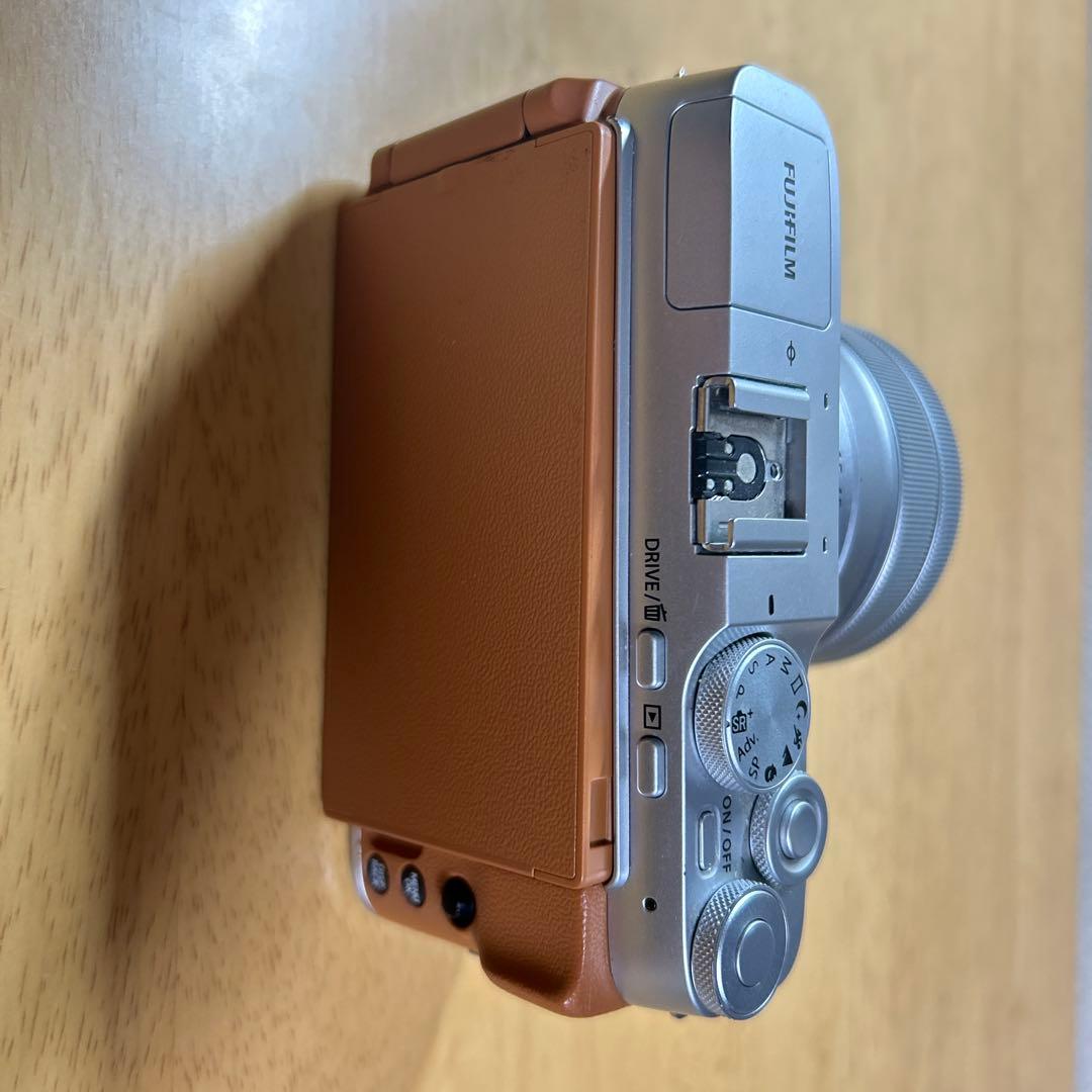 FUJIFILM x-A7 レンズキット