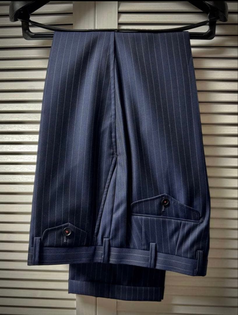 五輪開幕キャンペーン【未使用 新品】ラブレス スーツ［イタリア カノニコ生地］