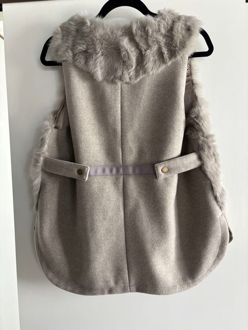 新品！ Eimee Law ファーメルトンベストジレ ラビットファーベスト