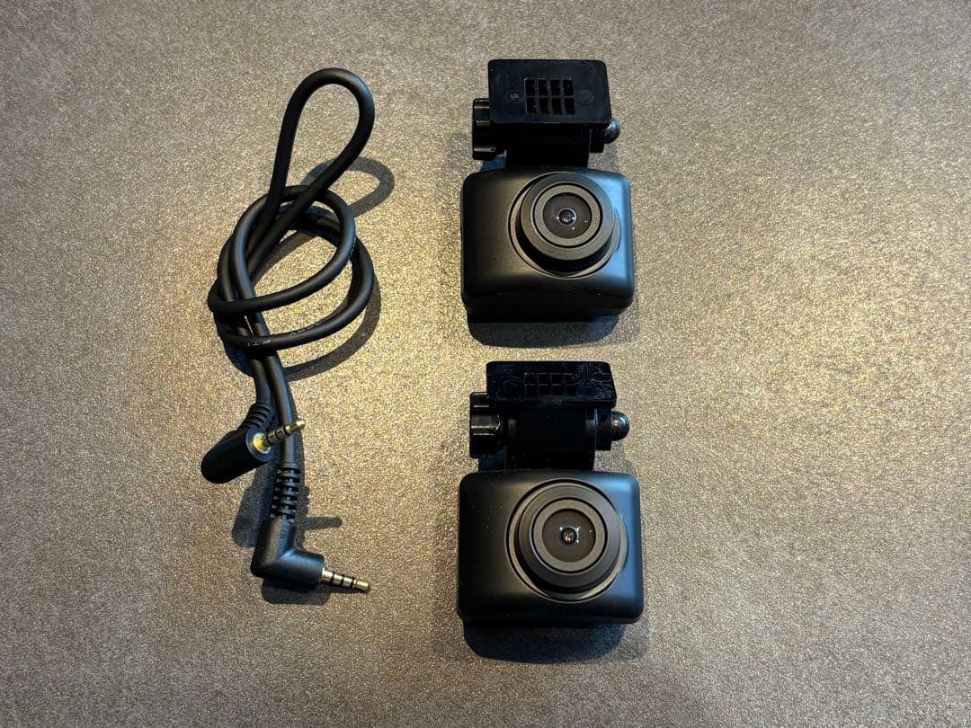 送料無料✨コムテック　ミラー型ドライブレコーダー　ZDR038 取扱説明書付！