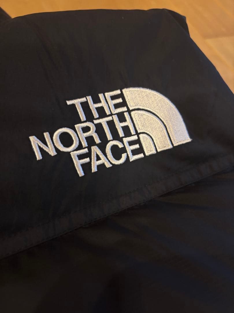 超美品　THE NORTH FACE ヌプシダウンベスト 黒 L