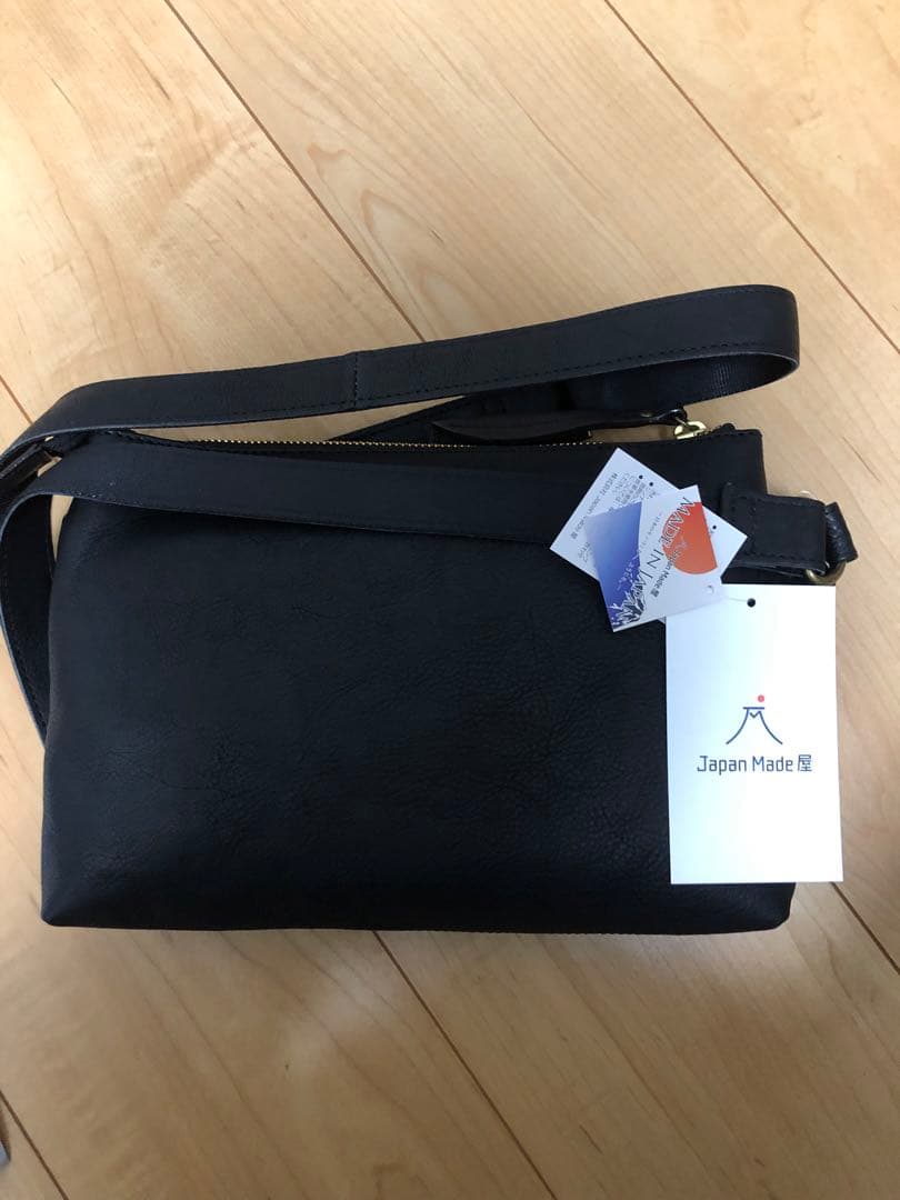 P.Tさま専用　　　japan made屋 本革ボディバッグ 新品未使用