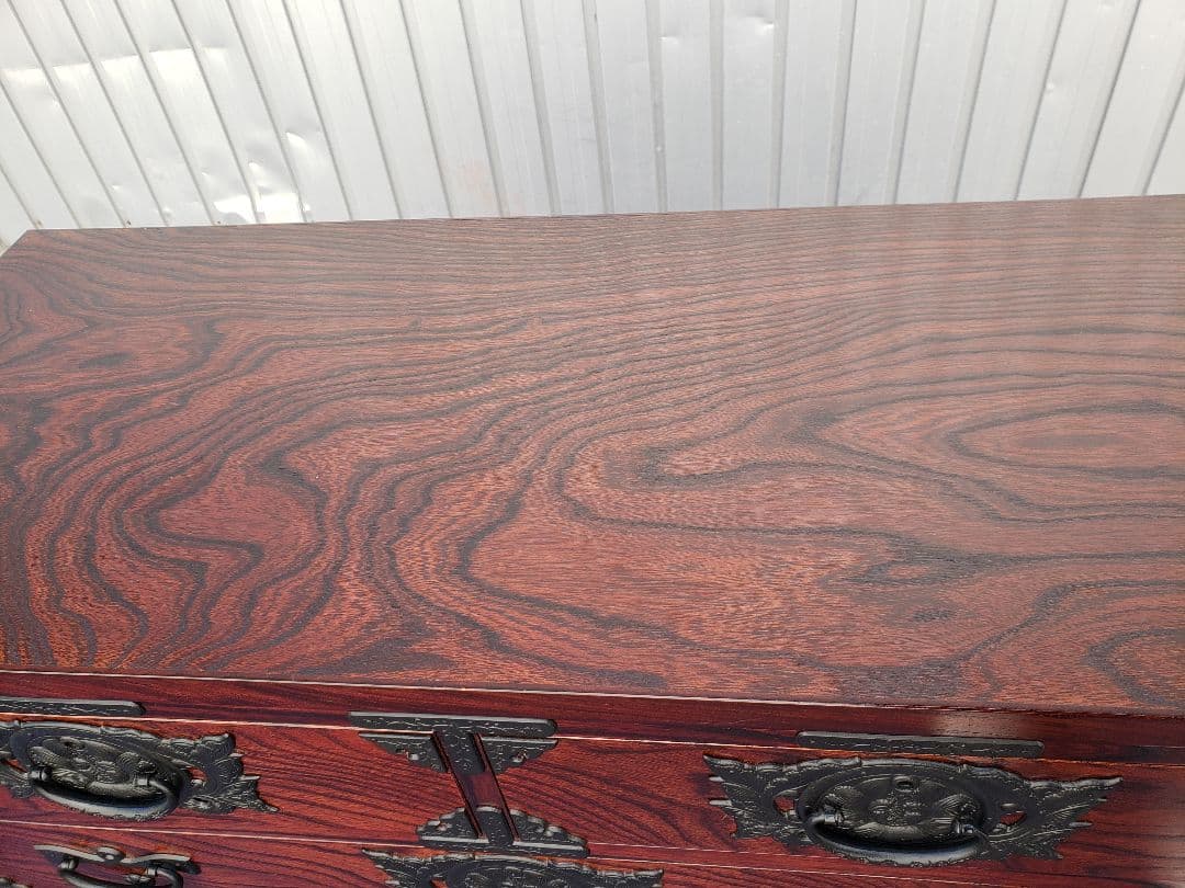 岩谷堂箪笥　和箪笥　伝統工芸　引き出し　家具