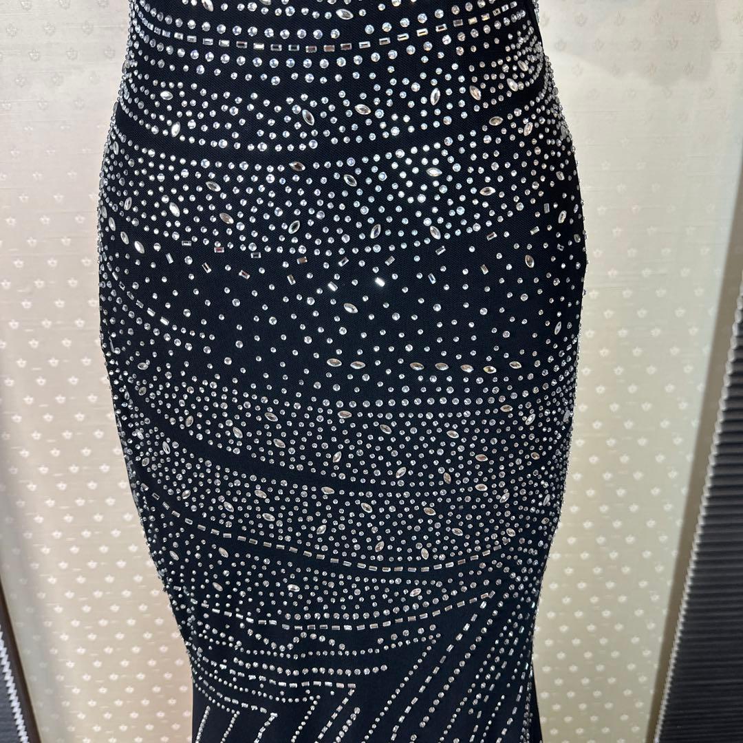 ブラック ストーン装飾 タイトフィットドレス