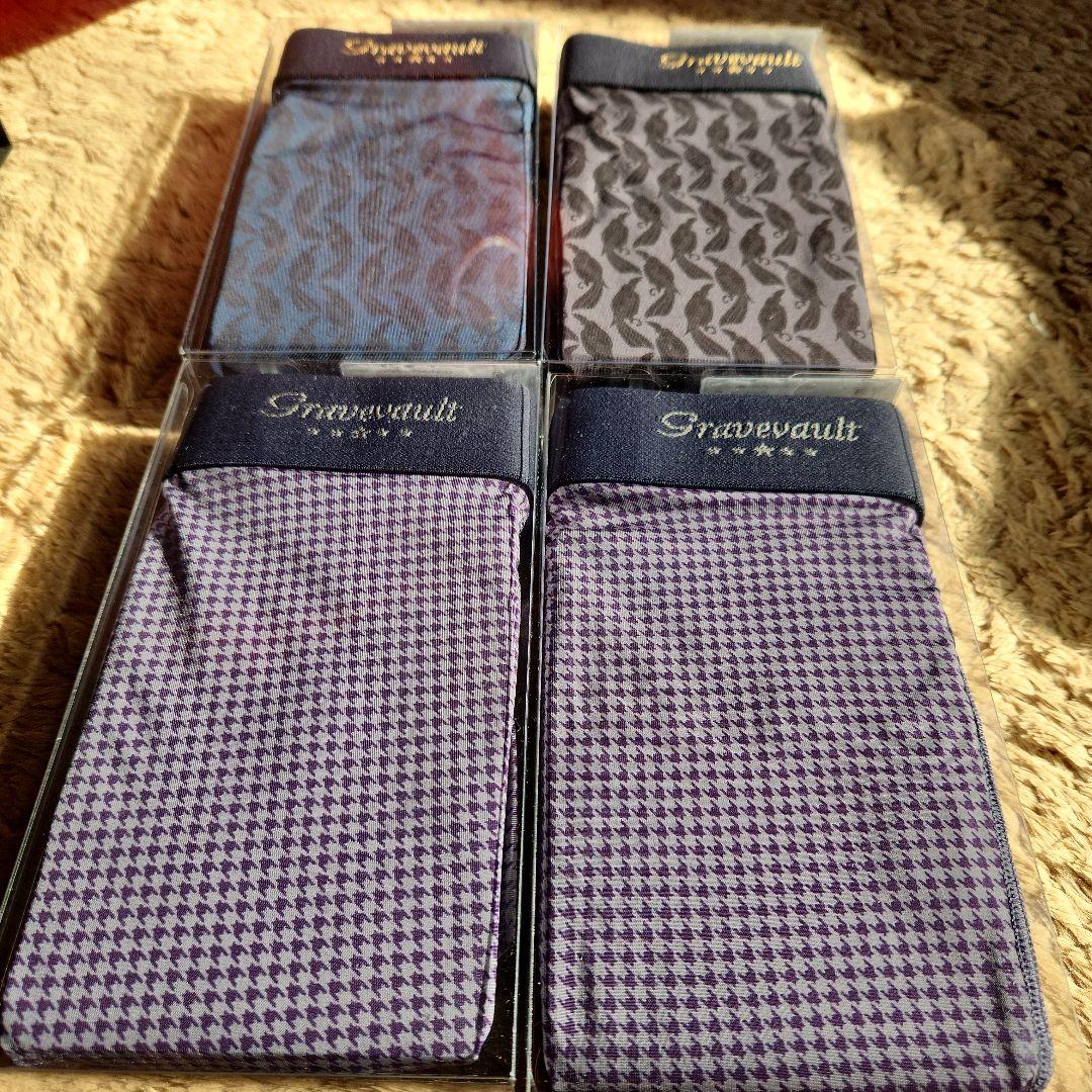 ふ*ん様 グレイブボールト ボクサーパンツ XL 千鳥 カラス 4枚セット