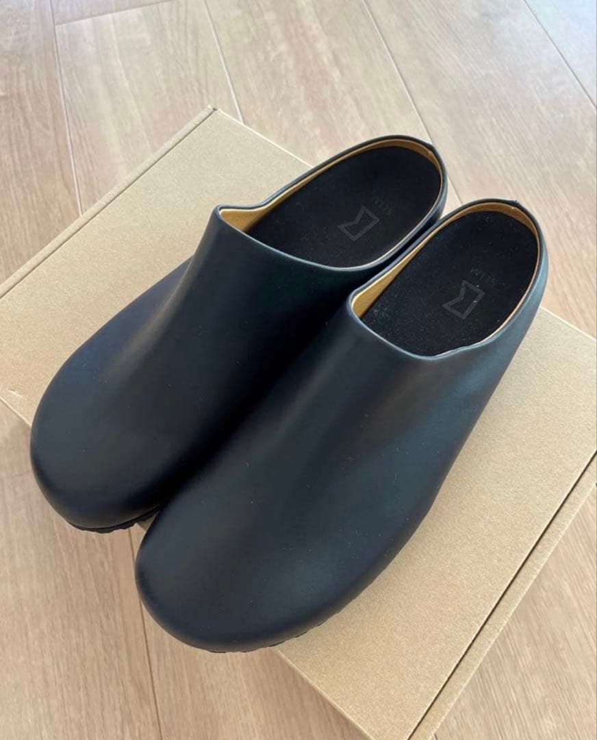 BENEXY 270 サンダル ニイナナマル スリム ベネクシー　24.5 38