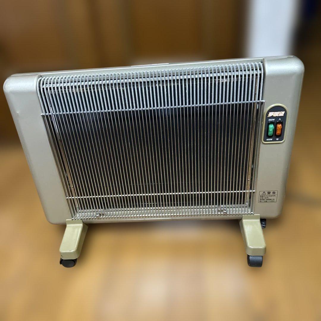 アールシーエス製　夢暖房680型 シルバー