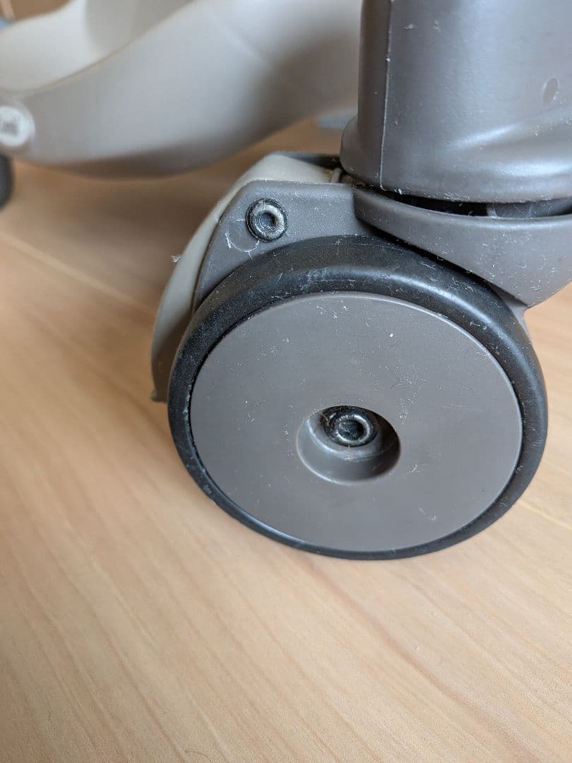 【すー★】コンビ ネムリラ マーブルベージュ ハイローチェア★エルゴ授乳ク