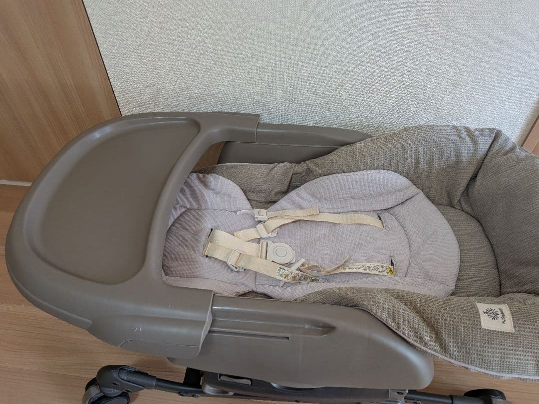 【すー★】コンビ ネムリラ マーブルベージュ ハイローチェア★エルゴ授乳ク