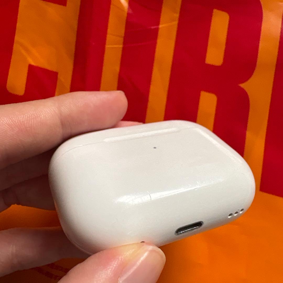 イヤホン AirPods Pro2 (lighting)