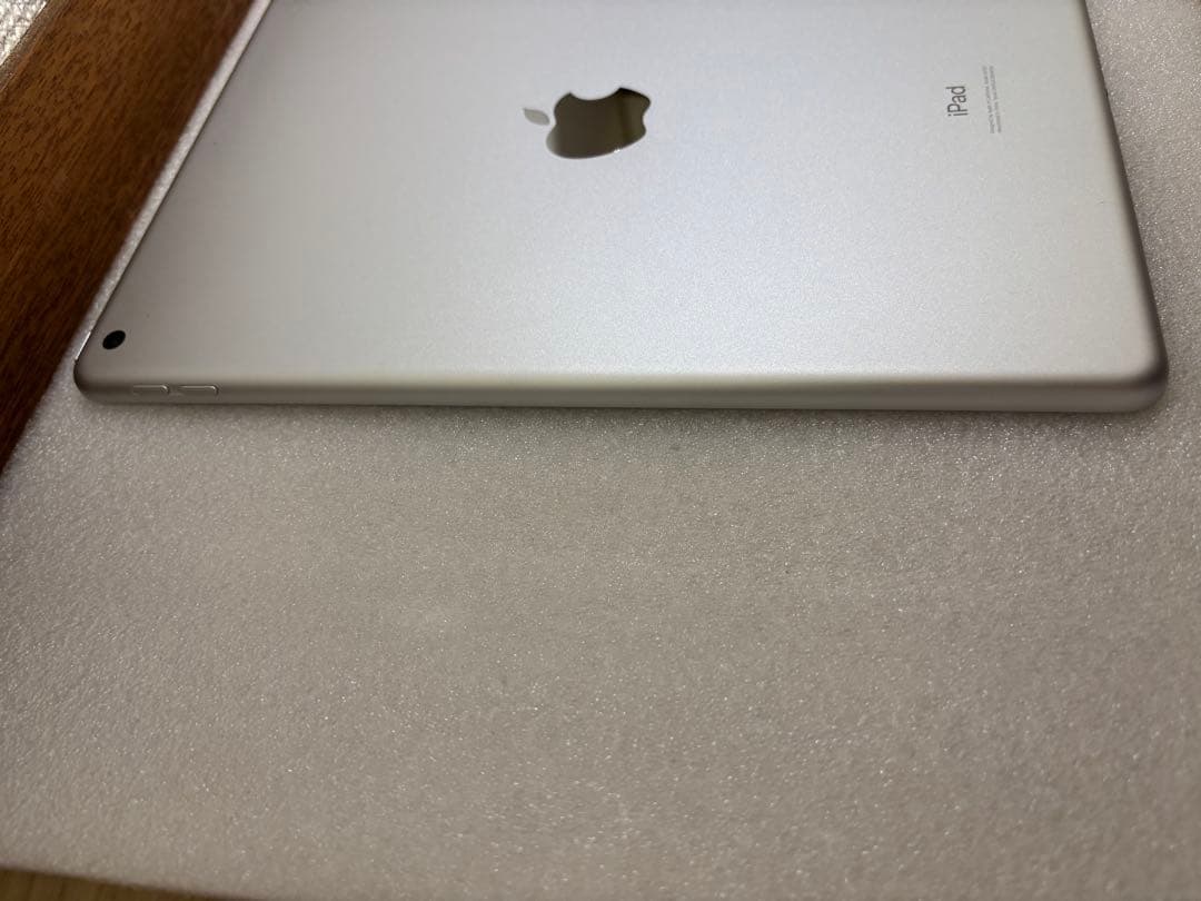 バッテリー92 iPad 7 32GB Wifi