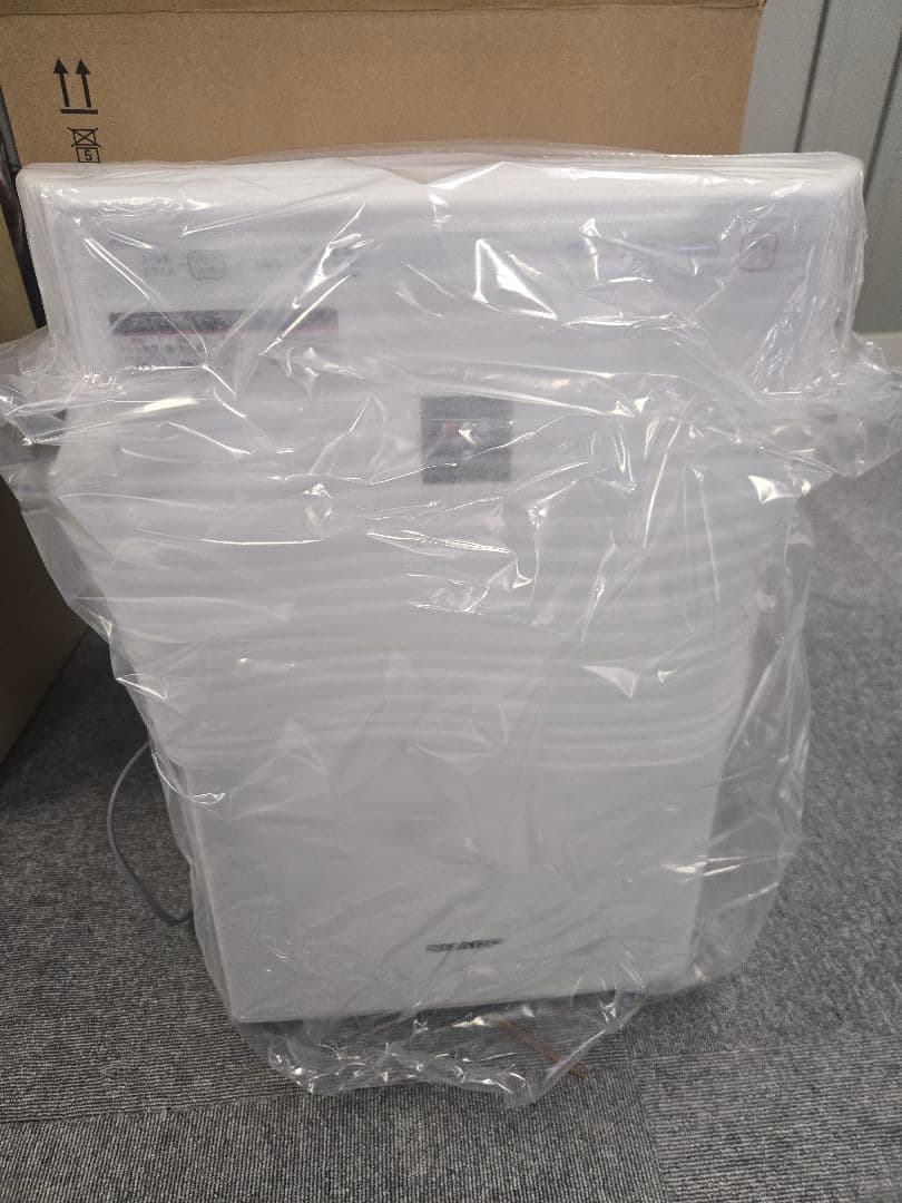 未使用　シャープ 加湿空気清浄機 KC-30T2-W