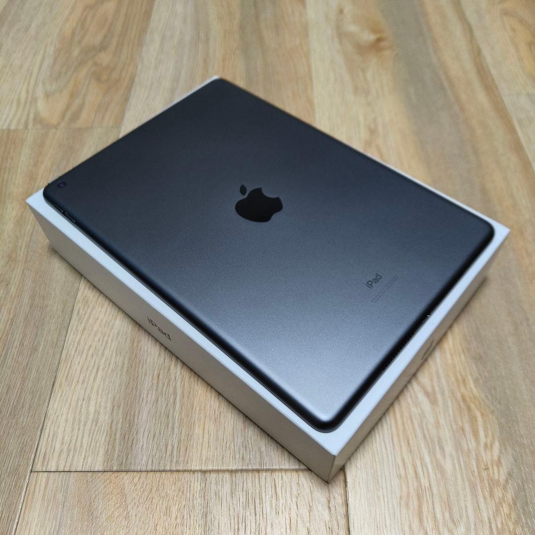 ★箱付き★ Apple iPad 第9世代 64GB Wi-Fiモデル 10.2