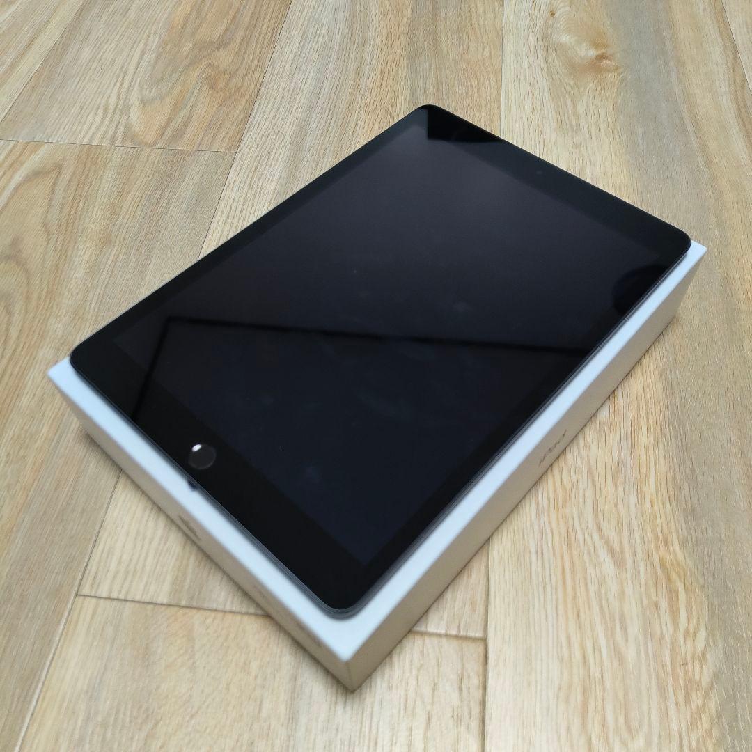 ★箱付き★ Apple iPad 第9世代 64GB Wi-Fiモデル 10.2