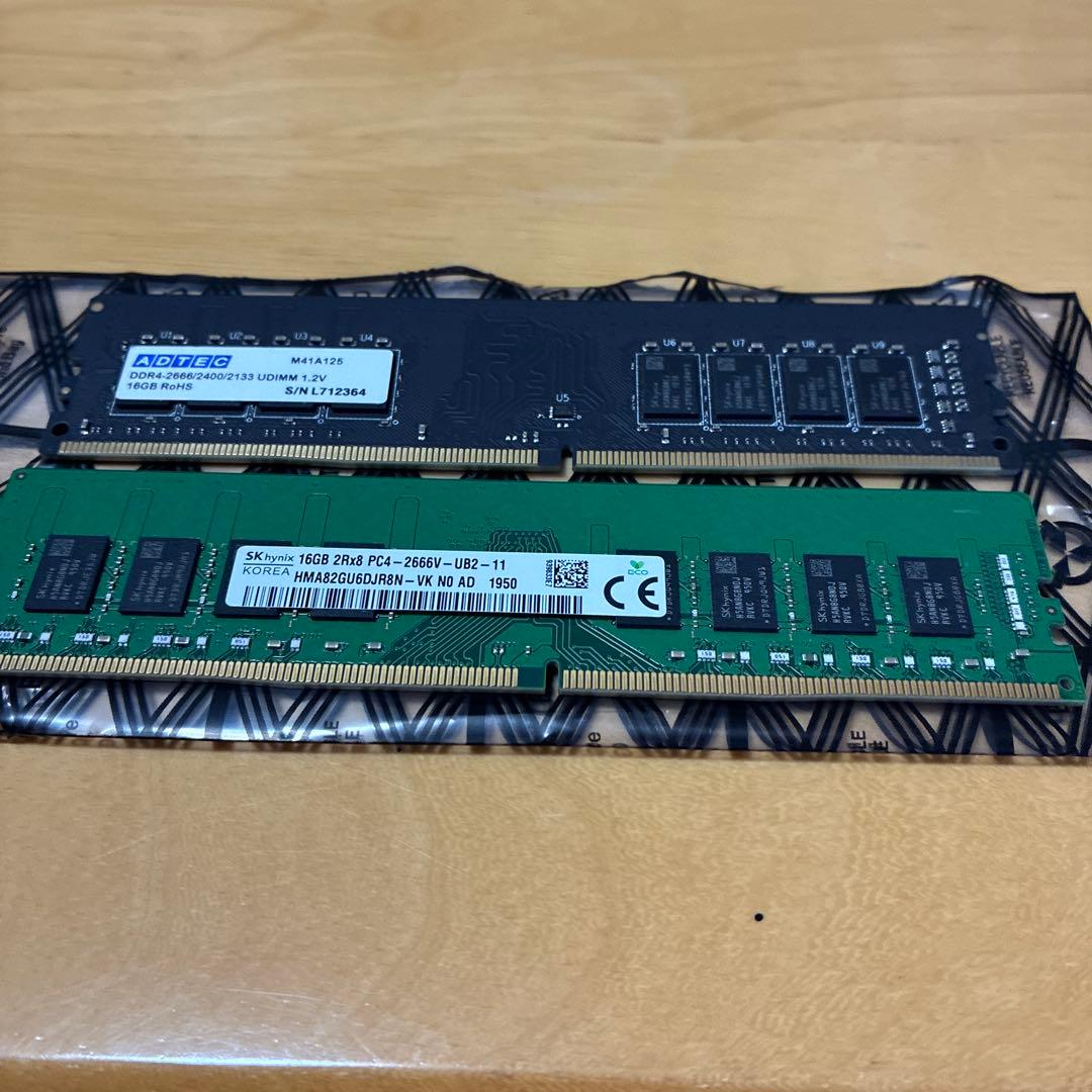デスクトップ用メモリー　DDR4-2666 16GB×２枚