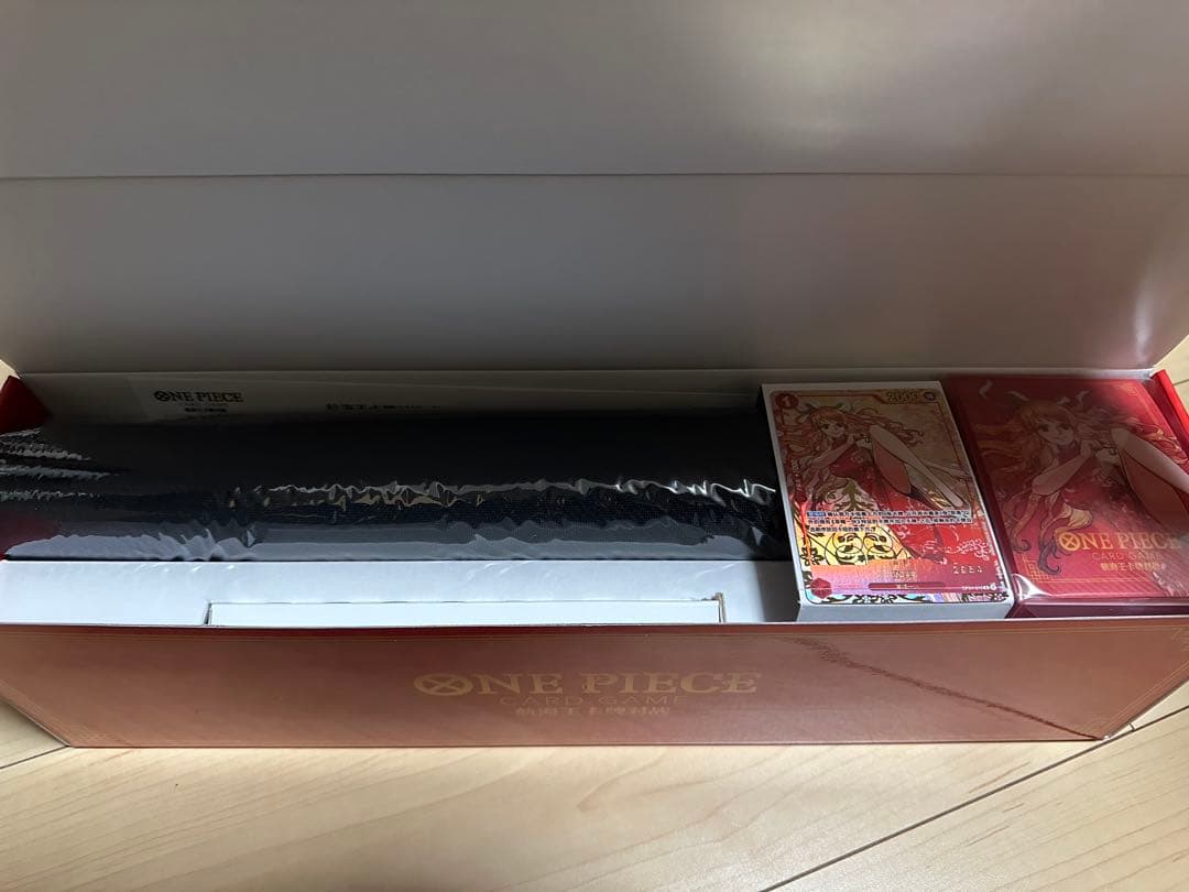 ワンピースカード　中国　1st ANNIVERSARY SET シリアル　ナミ