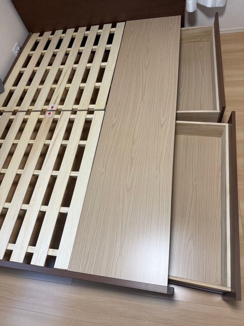 ダブルベッドフレーム 引出し収納付