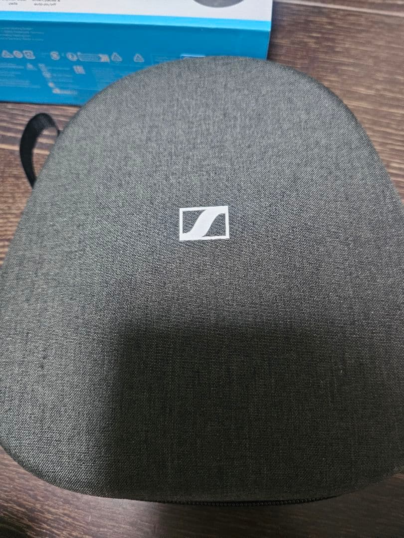 SENNHEISER Momentum 4 Wireless ブラック