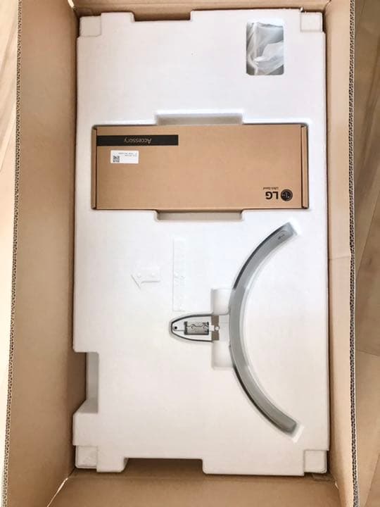 LG 32UD99-W 31.5インチ 4Kモニター最低金額