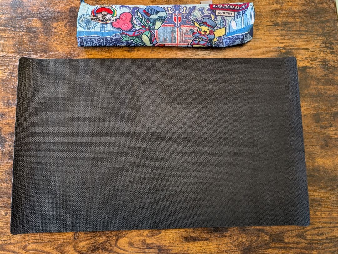 【新品】ポケモンカード　プレイマット　wcs2022 ロンドン