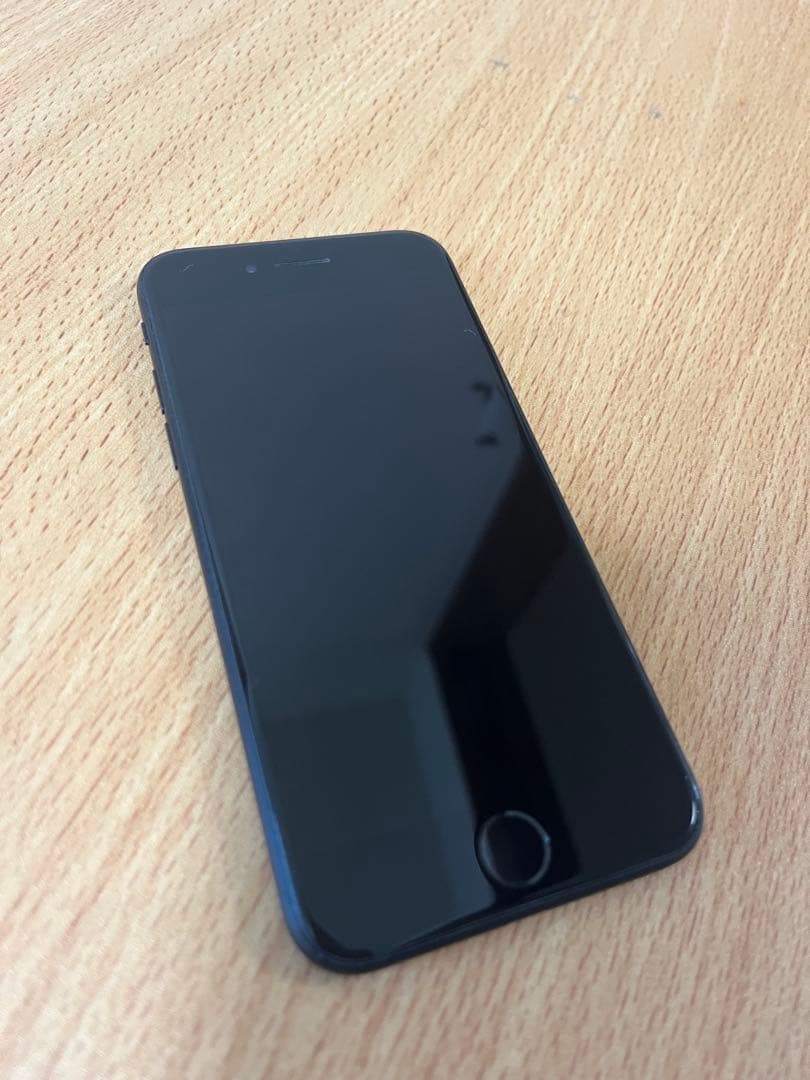 Apple iPhone SE 第二世代　ホームボタン故障