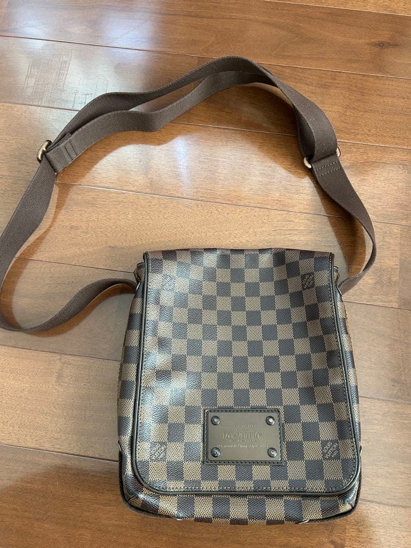 ルイ・ヴィトン ダミエのショルダーバッグ