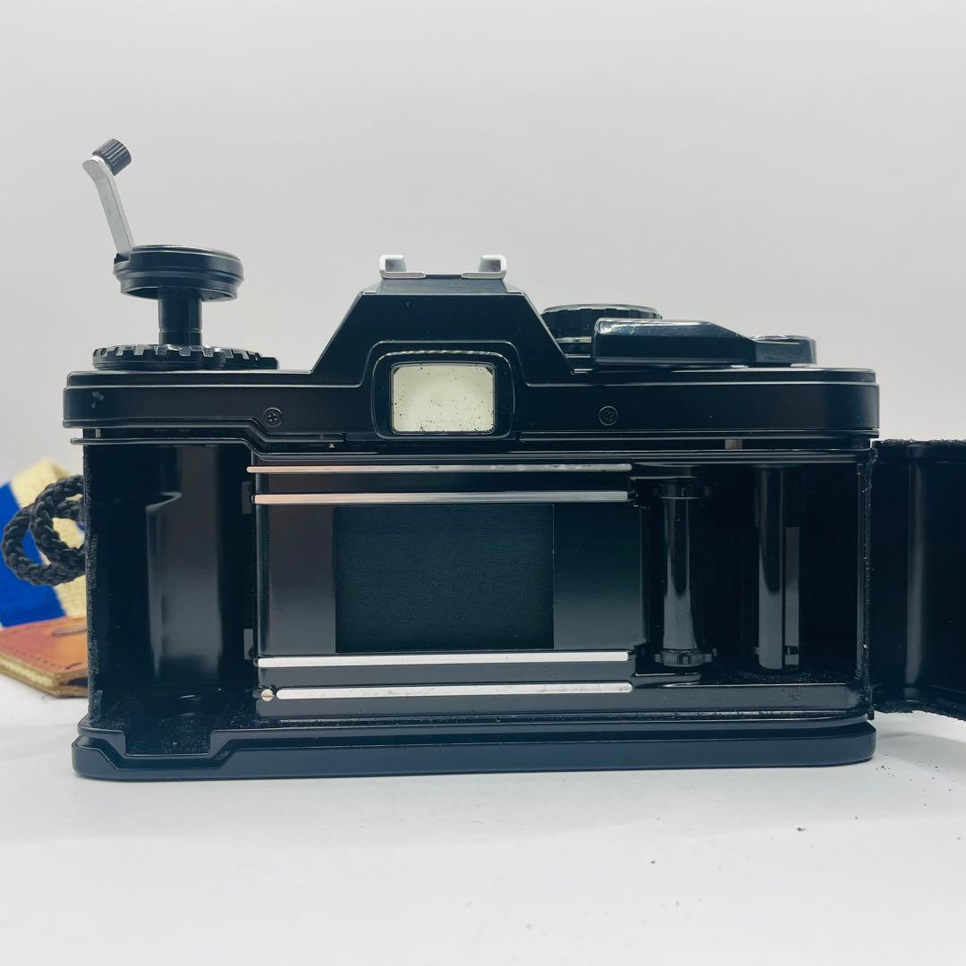 美品　OLYMPUS OM-10 F1.8 50mm フィルムカメラ