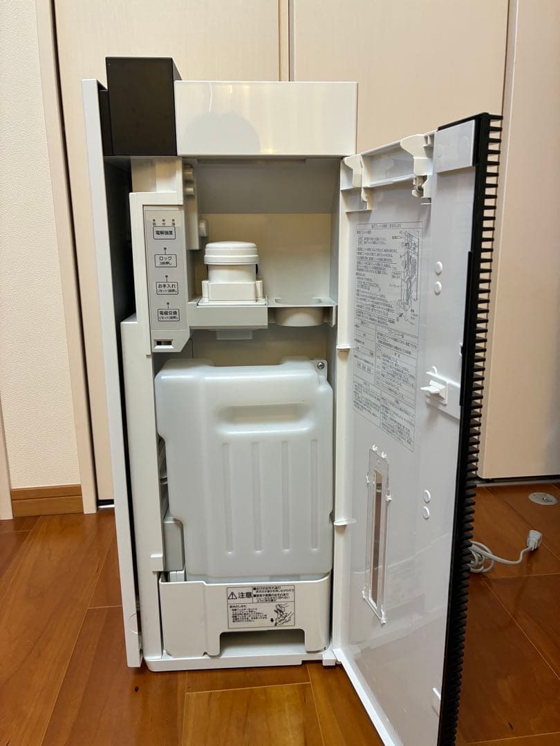 ジアイーノ 次亜塩素酸空間清浄機 ホワイト F-MVB23-WZ 12畳相当