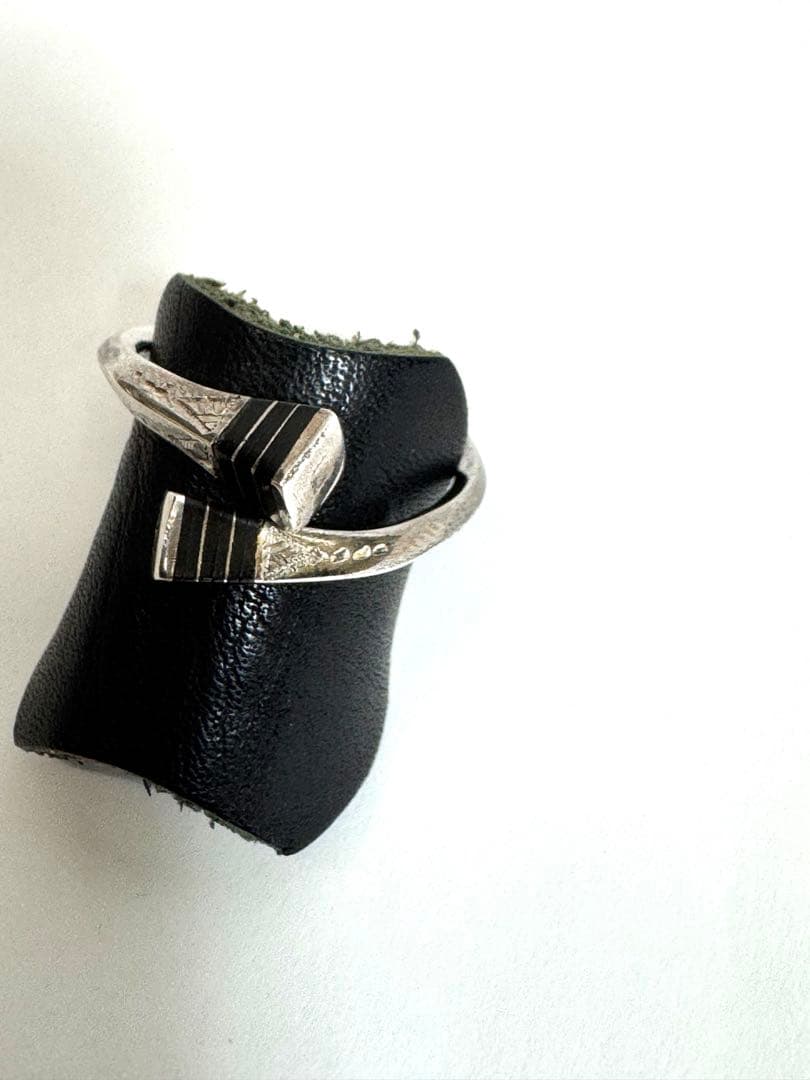 トゥアレグ族　ハンドメイド　シルバーリング