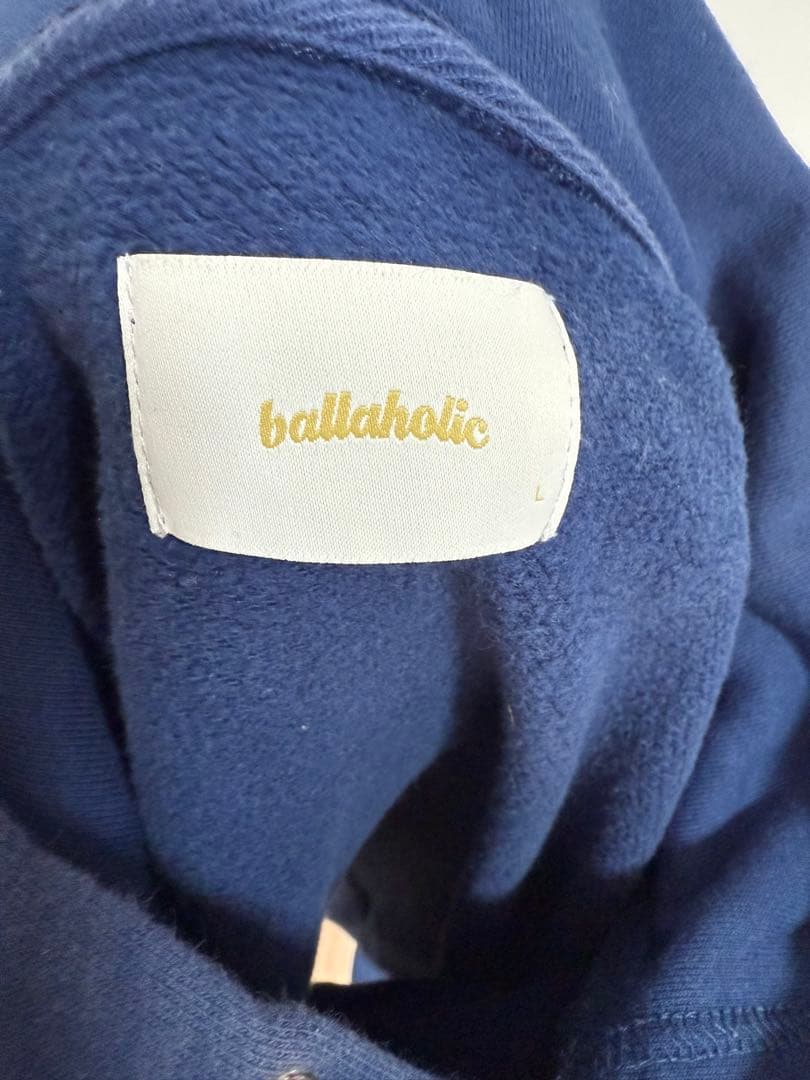 ballaholic ネイビー フード付きスウェット