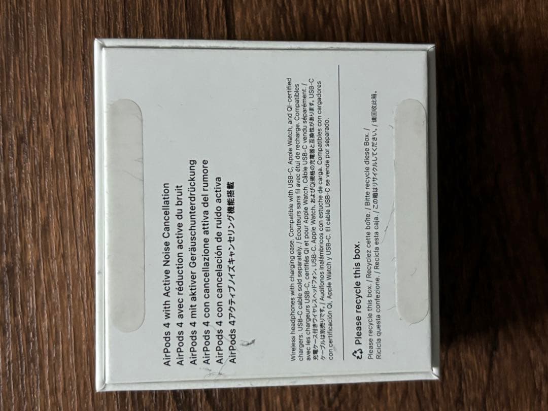 エアーポッズ4 ノイズキャンセル　ケース無し