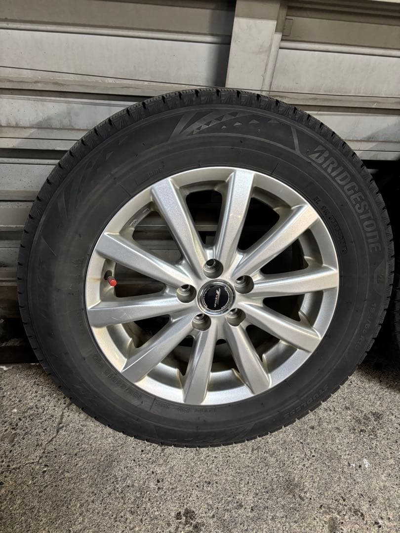 スタッドレス+アルミ　ブリヂストン VRX3 195-65-15 2021年製