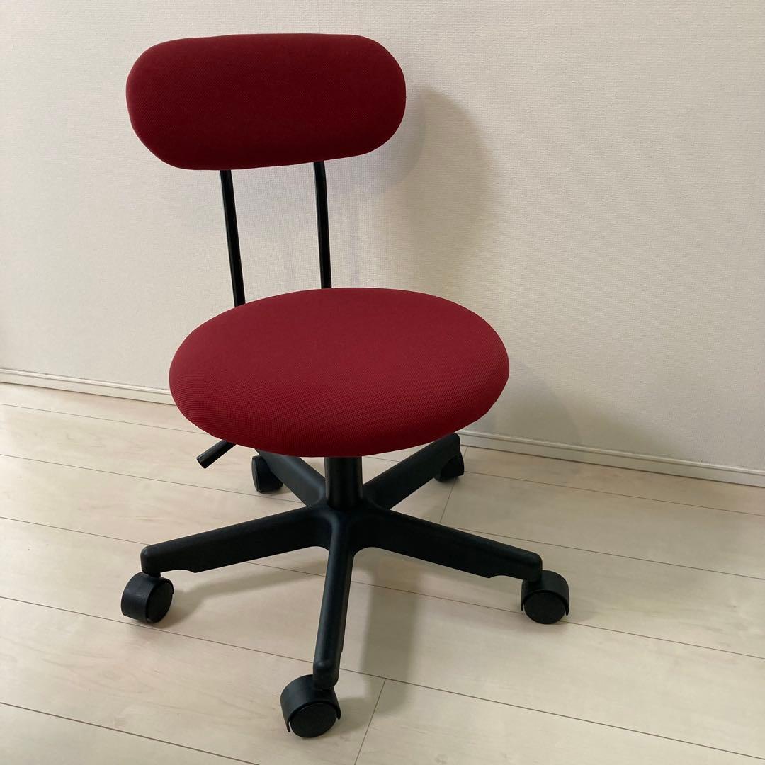 無印良品　ワーキングチェア・ガススプリング昇降式（赤）