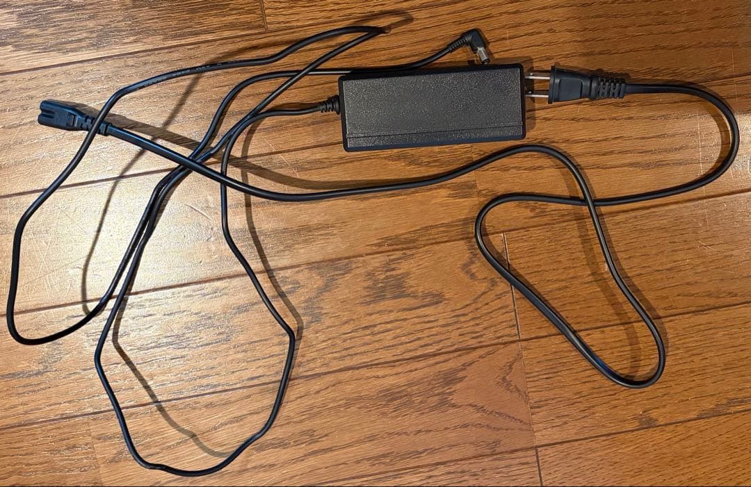 IK Multimedia iLoud ポータブルスピーカー