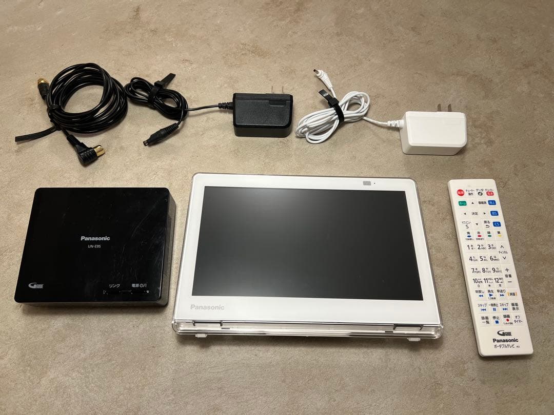 Panasonic UN-10E9-W （2019年製）