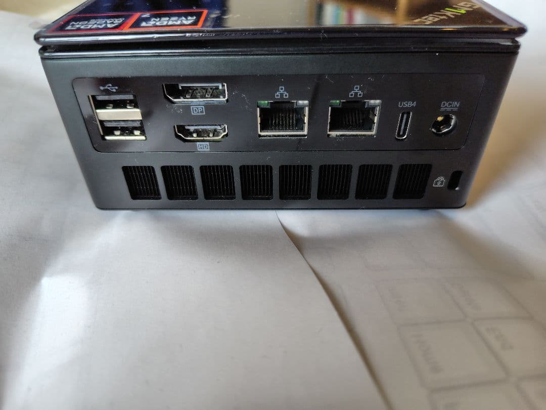 ミニPC GMKtec Nucbox K8 Plus/8845HS/32GB/1TB