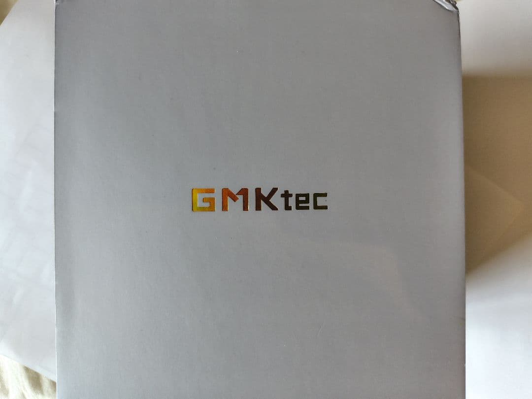 ミニPC GMKtec Nucbox K8 Plus/8845HS/32GB/1TB
