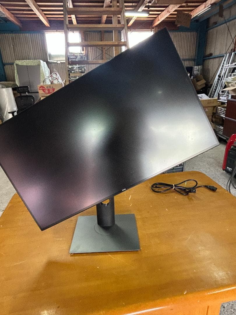 Dell U3219Q 31.5インチ 4K モニター 中古美品 USB-C対応