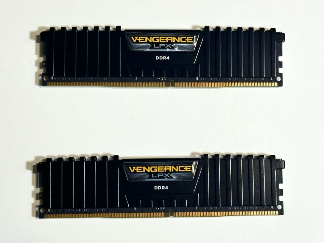 メモリー Vengeance LPX DDR4 32GB (2x16GB) 2666MHz