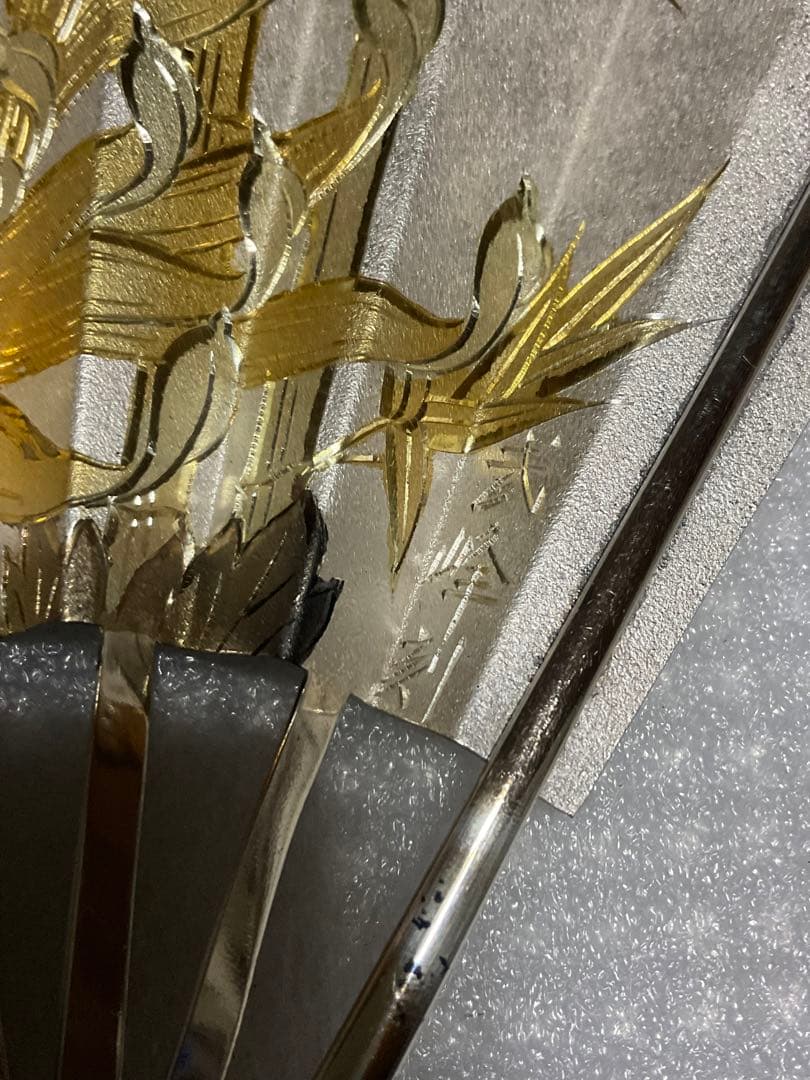 銀製／扇の置物。【ケースは御座いませんのであしからず　お部屋のインテリアとして】