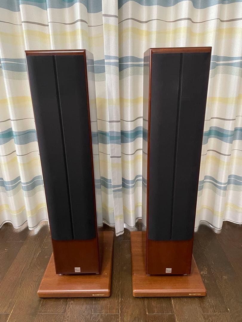 Vienna Acoustics Bach Grand バッハグランド