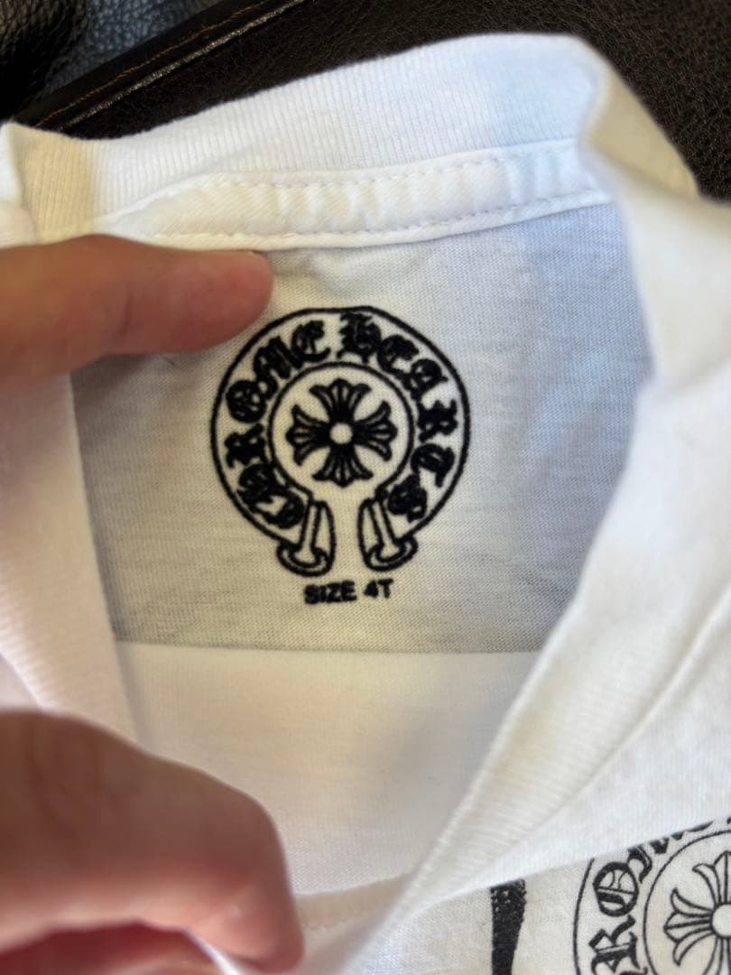 クロムハーツ Tシャツ　子供　サイズ4T