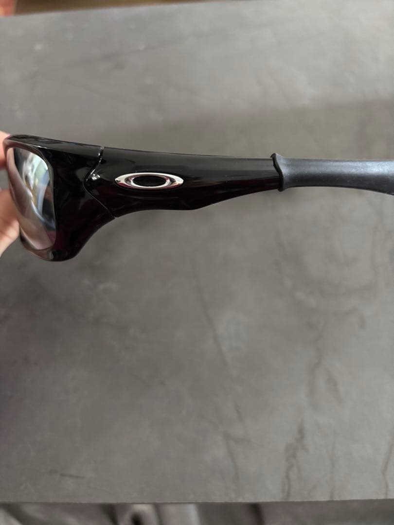 小物 Oakley pitbull