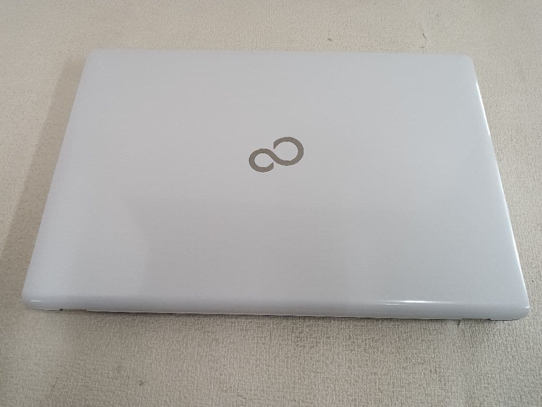 † LIFebook AH30/C2 16GB ストレージ無