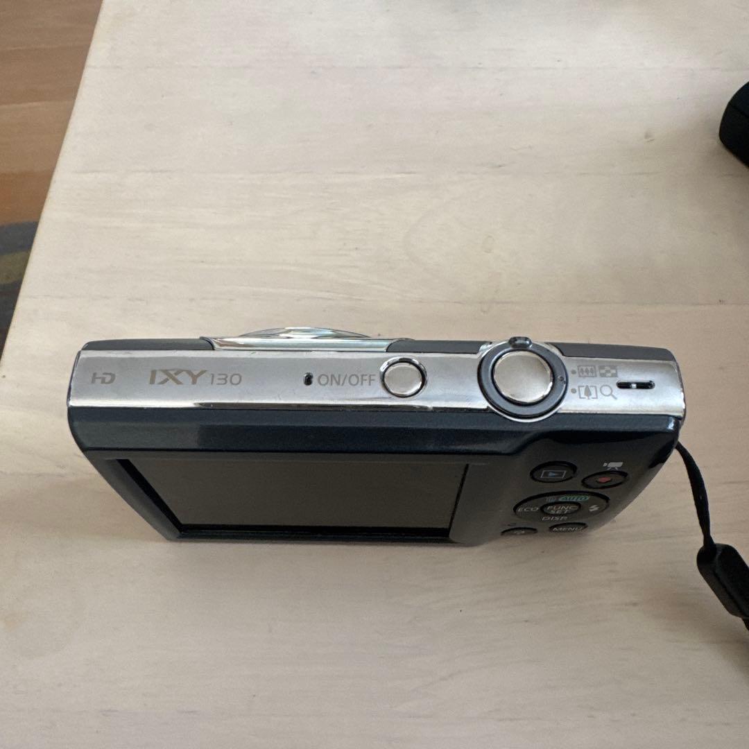 Canon IXY 130コンパクトデジタルカメラ